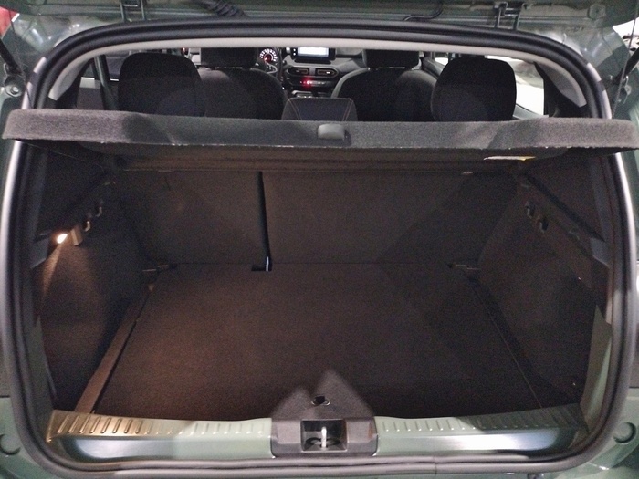 Dacia Sandero Stepway Extreme TCe 67 kW (90 CV) CVT - 13 Dacia Sandero Stepway Extreme TCe 67 kW (90 CV) CVT - 13