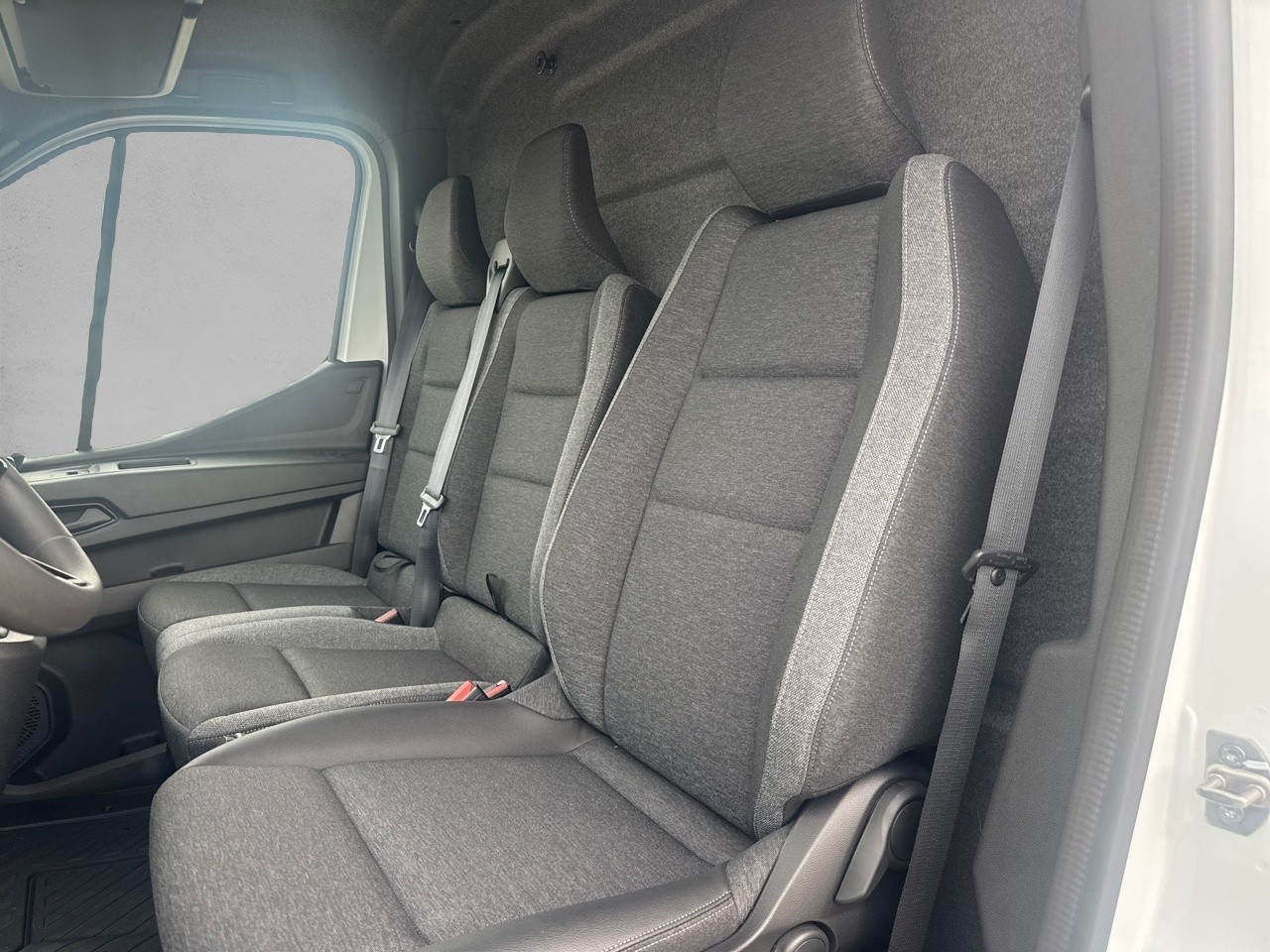 Renault Master Furgon L3H2 3500 Blue dCi 110 kW (150 CV) - 9