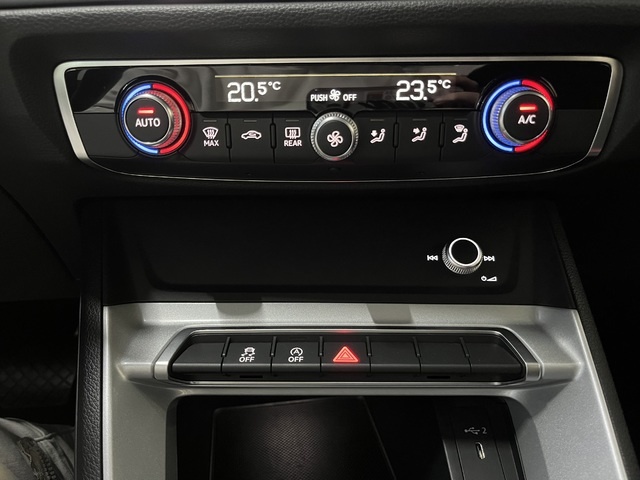 AudiQ3 Advanced 35 TDI 110 kW (150 CV) S tronic Vehículo usado en Barcelona - 26