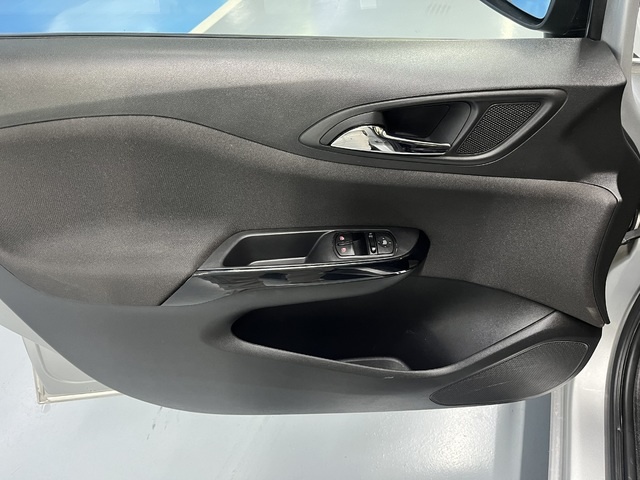 OpelCorsa 1.4 GLP Design Line 66 kW (90 CV) Vehículo usado en Barcelona - 14