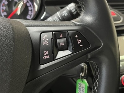 Opel Corsa 1.4 GLP Design Line 66 kW (90 CV) Opel Corsa 1.4 GLP Design Line 66 kW (90 CV)