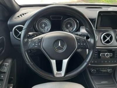 Mercedes-Benz GLA 250 4Matic Urban 155 kW (211 CV) Mercedes-Benz GLA 250 4Matic Urban 155 kW (211 CV)