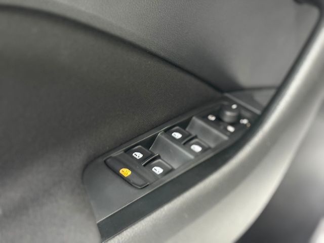 SkodaKamiq 1.0 TSI Ambition DSG 81 kW (110 CV) Vehículo usado en Barcelona - 11