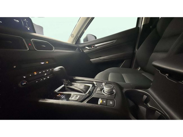 MazdaCX-5 2.0 MHEV Center-Line Plus AT 121 kW (165 CV) Vehículo usado en Barcelona - 17 MazdaCX-5 2.0 MHEV Center-Line Plus AT 121 kW (165 CV) Vehículo usado en Barcelona - 17