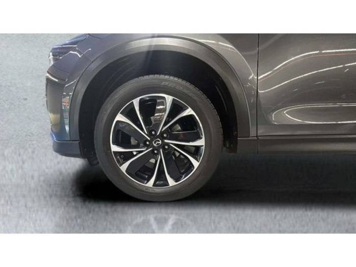 MazdaCX-5 2.0 MHEV Center-Line Plus AT 121 kW (165 CV) Vehículo usado en Barcelona - 19 MazdaCX-5 2.0 MHEV Center-Line Plus AT 121 kW (165 CV) Vehículo usado en Barcelona - 19