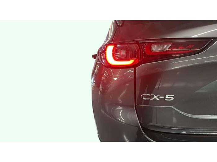MazdaCX-5 2.0 MHEV Center-Line Plus AT 121 kW (165 CV) Vehículo usado en Barcelona - 21 MazdaCX-5 2.0 MHEV Center-Line Plus AT 121 kW (165 CV) Vehículo usado en Barcelona - 21