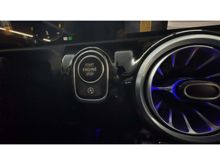 Mercedes-BenzClase A 200 d 110 kW (150 CV) Vehículo usado en Barcelona - 17 Mercedes-BenzClase A 200 d 110 kW (150 CV) Vehículo usado en Barcelona - 17