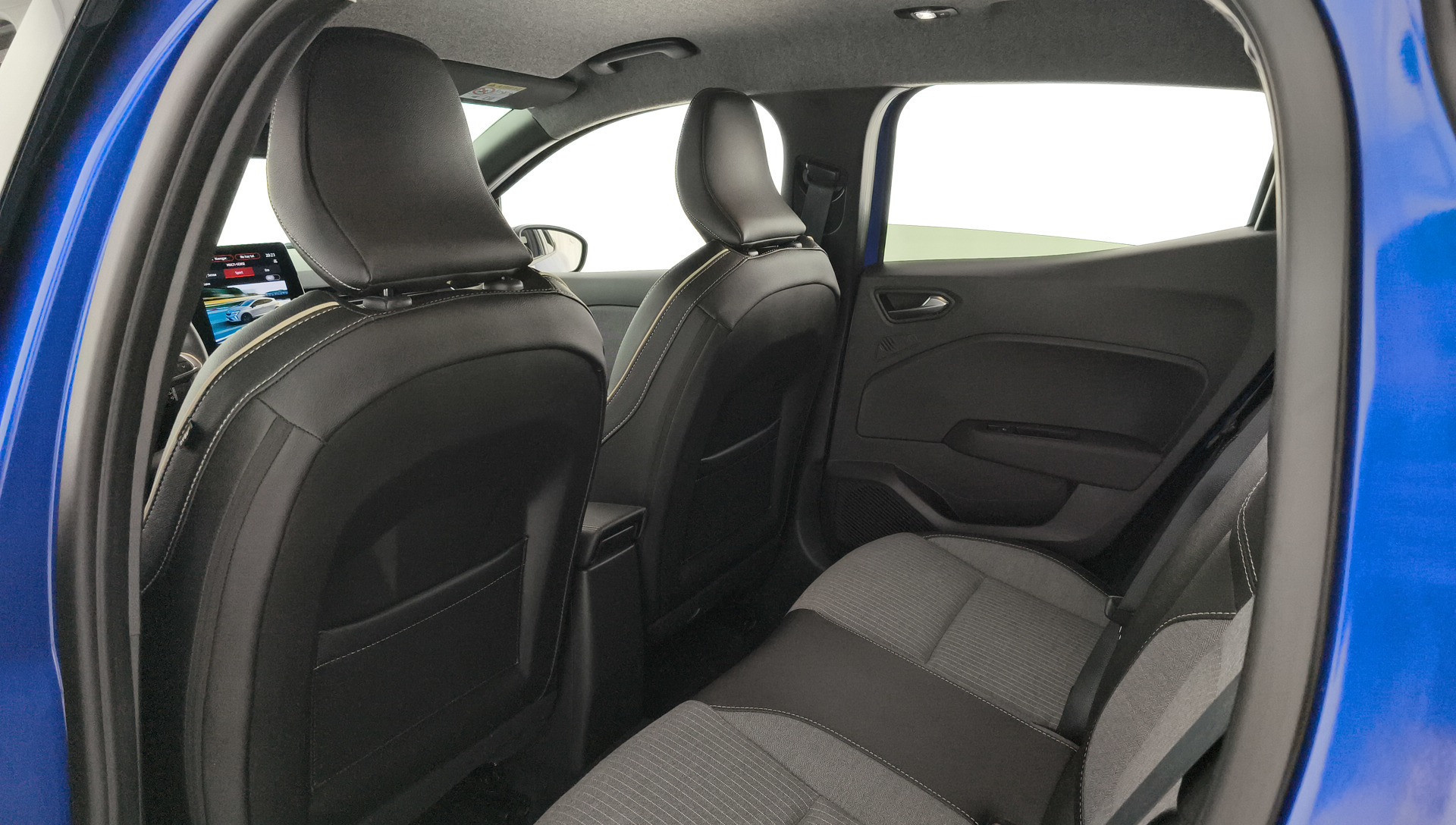 Renault Clio E-Tech full hybrid 145 Techno 105 kW (143 CV) - 14