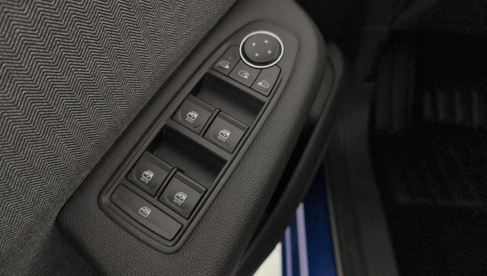 Renault Clio E-Tech full hybrid 145 Techno 105 kW (143 CV) - 25 Renault Clio E-Tech full hybrid 145 Techno 105 kW (143 CV) - 25