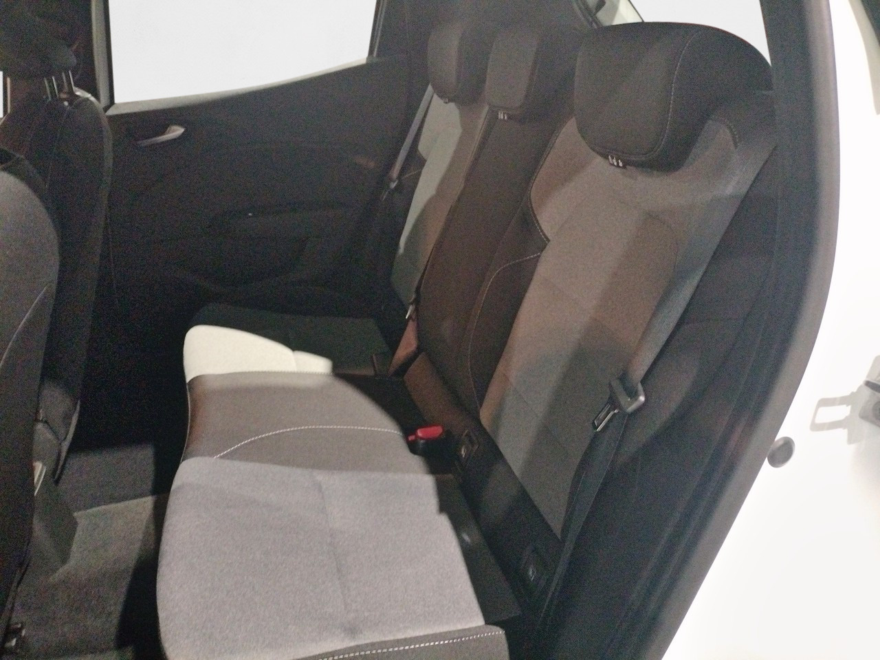 Renault Clio Eco-G 100 GLP Evolution 74 kW (100 CV) - 9