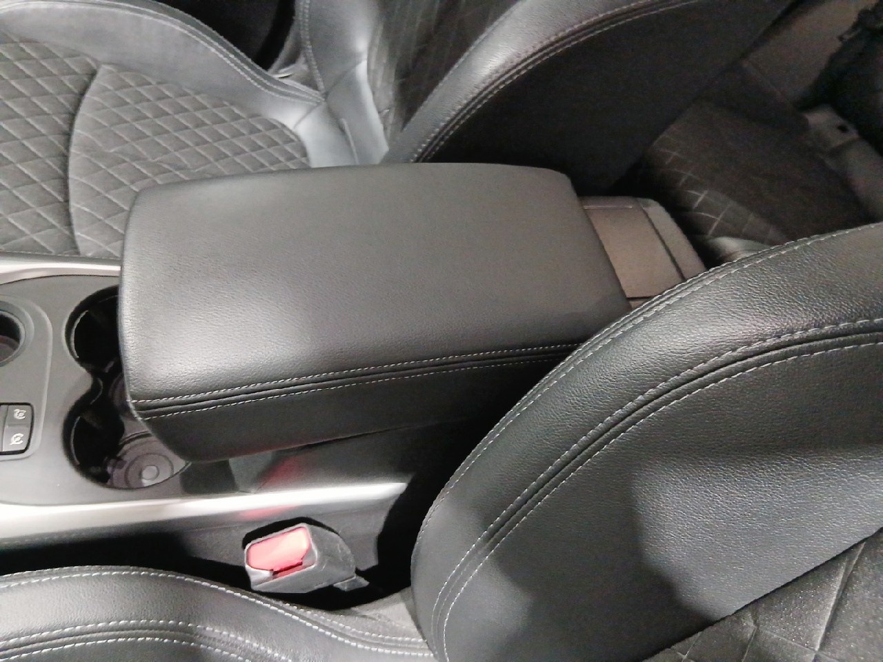 Renault Kadjar Zen TCe 103 kW (140 CV) GPF EDC - 17