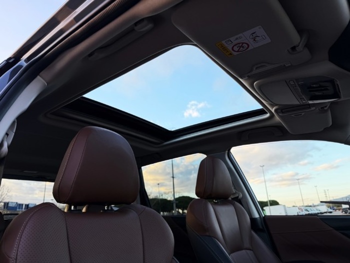 SubaruForester 2.0i Hybrid Executive Plus CVT 110 kW (150 CV) Vehículo usado en Barcelona - 12 SubaruForester 2.0i Hybrid Executive Plus CVT 110 kW (150 CV) Vehículo usado en Barcelona - 12