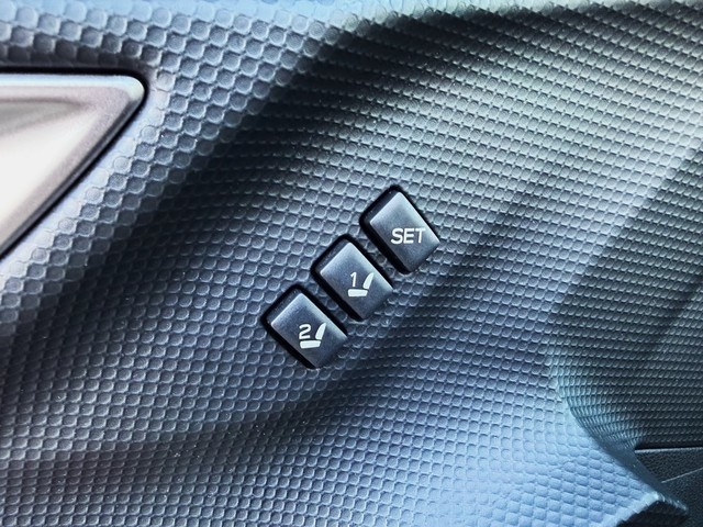 SubaruForester 2.0i Hybrid Executive Plus CVT 110 kW (150 CV) Vehículo usado en Barcelona - 14