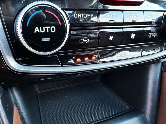 SubaruForester 2.0i Hybrid Executive Plus CVT 110 kW (150 CV) Vehículo usado en Barcelona - 30 SubaruForester 2.0i Hybrid Executive Plus CVT 110 kW (150 CV) Vehículo usado en Barcelona - 30