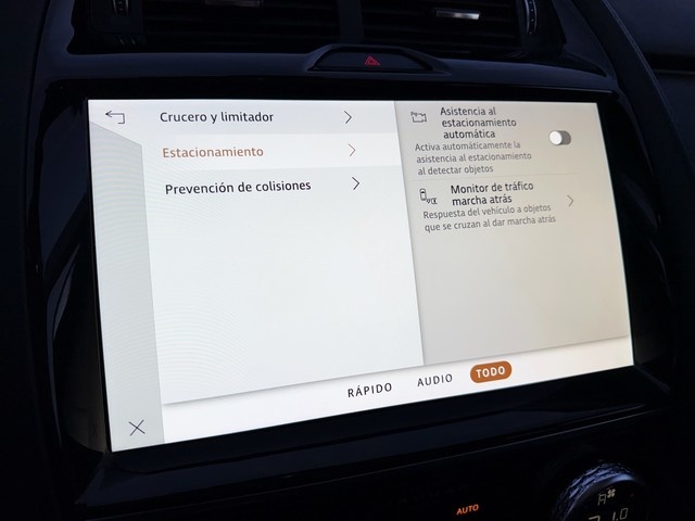 JaguarE-PACE 2.0D MHEV SE 4WD Auto 120 kW (163 CV) Vehículo usado en Barcelona - 32