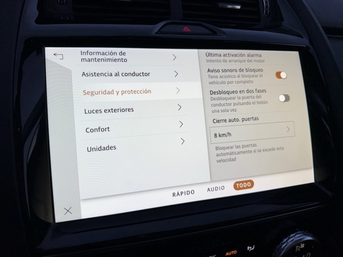 JaguarE-PACE 2.0D MHEV SE 4WD Auto 120 kW (163 CV) Vehículo usado en Barcelona - 34 JaguarE-PACE 2.0D MHEV SE 4WD Auto 120 kW (163 CV) Vehículo usado en Barcelona - 34