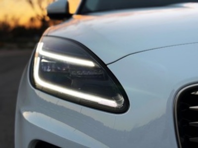 Jaguar E-PACE 2.0D MHEV SE 4WD Auto 120 kW (163 CV) Jaguar E-PACE 2.0D MHEV SE 4WD Auto 120 kW (163 CV)