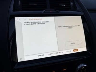 Jaguar E-PACE 2.0D MHEV SE 4WD Auto 120 kW (163 CV) Jaguar E-PACE 2.0D MHEV SE 4WD Auto 120 kW (163 CV)