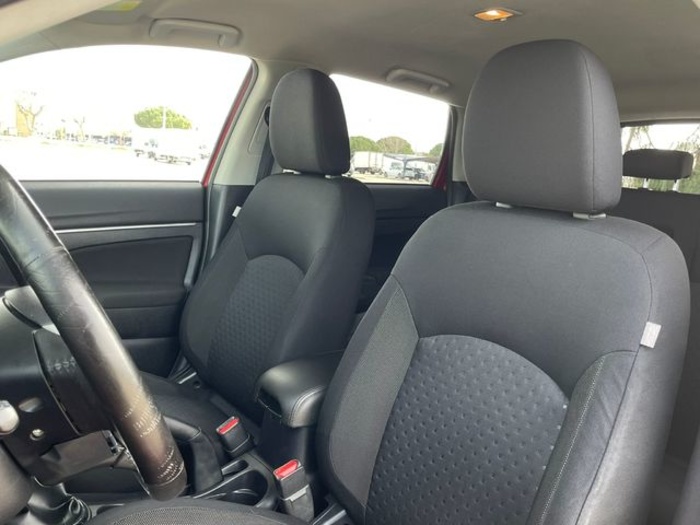 MitsubishiASX 160 MPI Motion 86 kW (117 CV) Vehículo usado en Barcelona - 10 MitsubishiASX 160 MPI Motion 86 kW (117 CV) Vehículo usado en Barcelona - 10