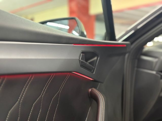 CUPRALeon Sportstourer 1.5 eTSI DSG 110 kW (150 CV)  Vehículo usado en Barcelona - 14