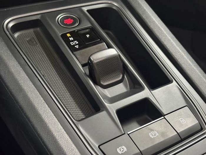 CUPRALeon Sportstourer 1.5 eTSI DSG 110 kW (150 CV) Vehículo usado en Barcelona - 35 CUPRALeon Sportstourer 1.5 eTSI DSG 110 kW (150 CV) Vehículo usado en Barcelona - 35