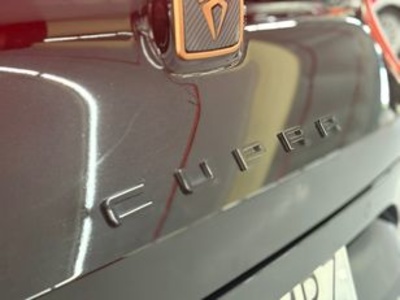 CUPRA Leon Sportstourer 1.5 eTSI DSG 110 kW (150 CV) CUPRA Leon Sportstourer 1.5 eTSI DSG 110 kW (150 CV)