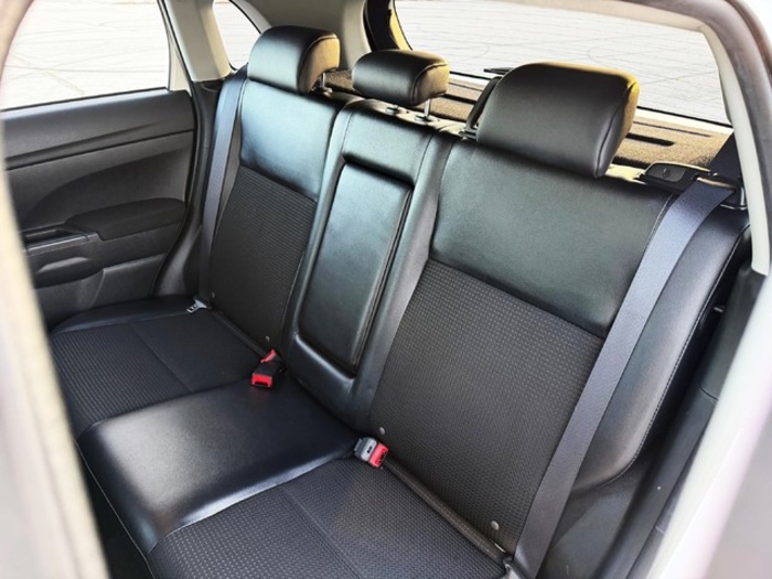 CitroenC4 Aircross 1.6 HDi Exclusive 84 kW (114 CV) Vehículo usado en Barcelona - 10 CitroenC4 Aircross 1.6 HDi Exclusive 84 kW (114 CV) Vehículo usado en Barcelona - 10