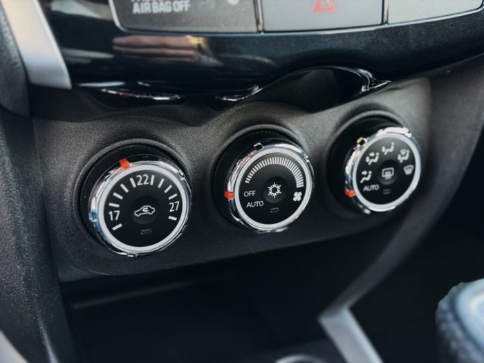 CitroenC4 Aircross 1.6 HDi Exclusive 84 kW (114 CV) Vehículo usado en Barcelona - 24 CitroenC4 Aircross 1.6 HDi Exclusive 84 kW (114 CV) Vehículo usado en Barcelona - 24