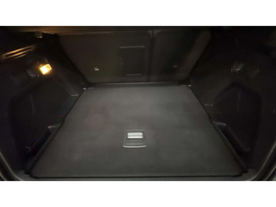 Peugeot 3008 BlueHDi 130 S&S Allure Pack EAT8 96 kW (130 CV) Peugeot 3008 BlueHDi 130 S&S Allure Pack EAT8 96 kW (130 CV)