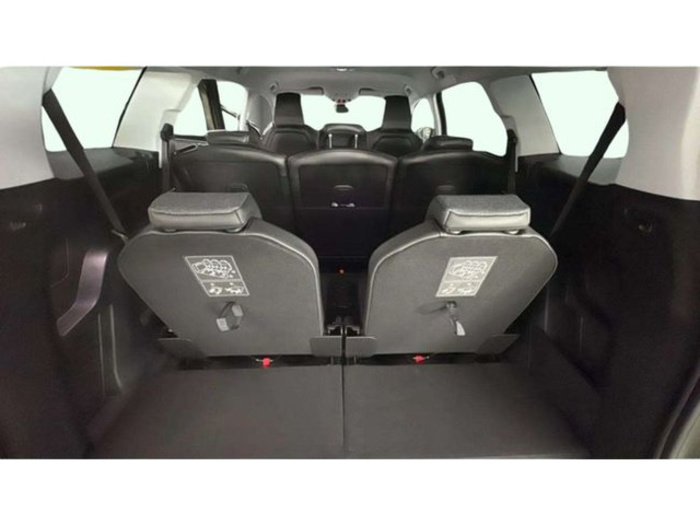 Peugeot5008 PureTech 130 S&S Active 96 kW (130 CV) Vehículo usado en Barcelona - 11 Peugeot5008 PureTech 130 S&S Active 96 kW (130 CV) Vehículo usado en Barcelona - 11