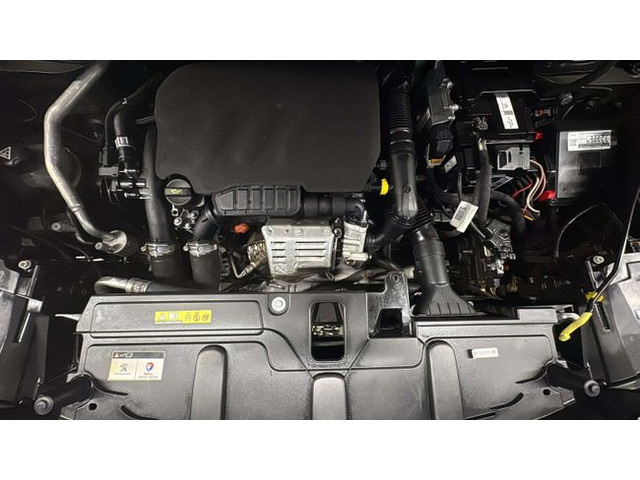 Peugeot5008 PureTech 130 S&S Active 96 kW (130 CV) Vehículo usado en Barcelona - 21