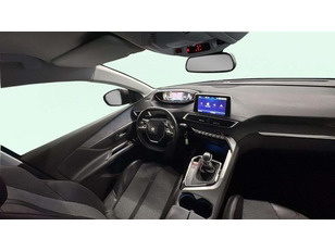 Peugeot 5008 PureTech 130 S&S Active 96 kW (130 CV)