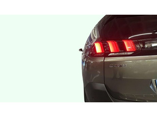 Peugeot 5008 PureTech 130 S&S Active 96 kW (130 CV)