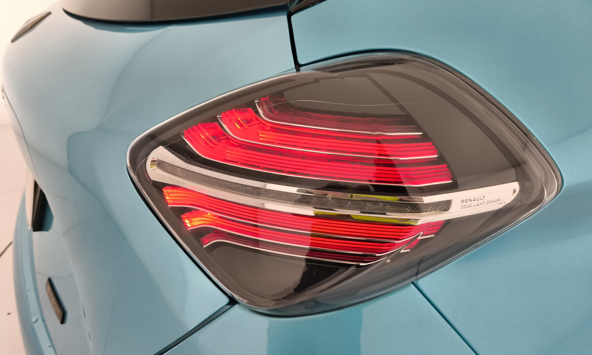 Renault Zoe Evolution R110 batería 50kWh 79 kW (108 CV) - 8