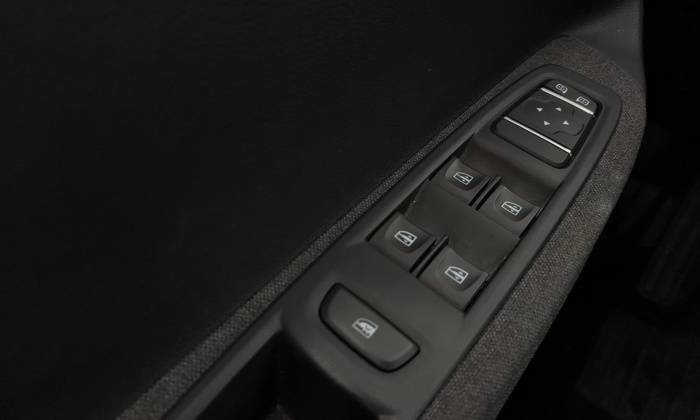 Renault Zoe Evolution R110 batería 50kWh 79 kW (108 CV) - 25 Renault Zoe Evolution R110 batería 50kWh 79 kW (108 CV) - 25