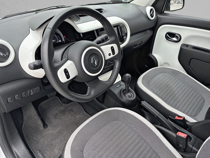 Renault Twingo Zen TCe 66 kW (90 CV) EDC - 4 Renault Twingo Zen TCe 66 kW (90 CV) EDC - 4