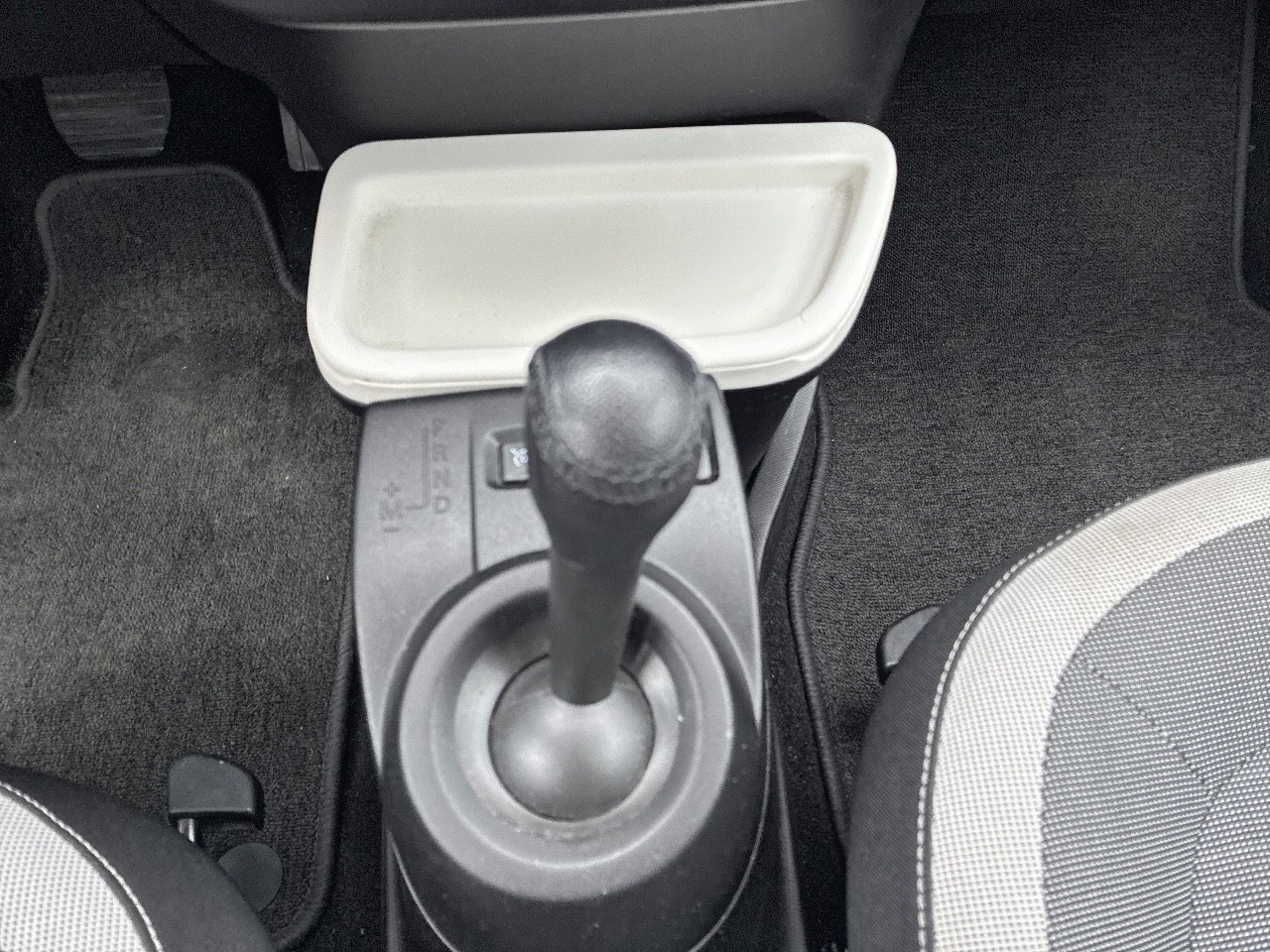 Renault Twingo Zen TCe 66 kW (90 CV) EDC - 7