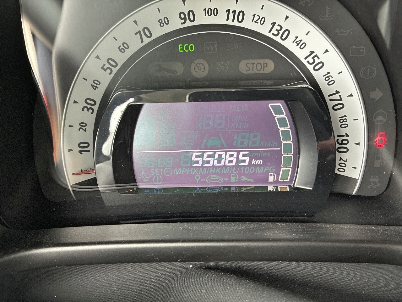 Renault Twingo Zen TCe 66 kW (90 CV) EDC - 8