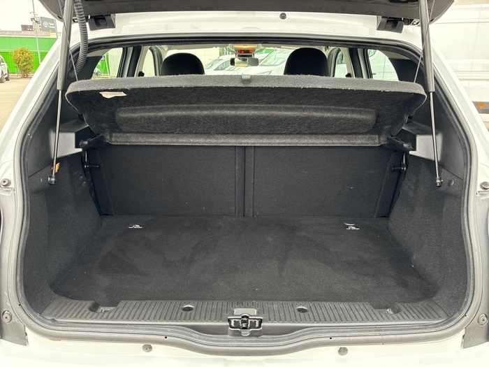 Renault Twingo Zen TCe 66 kW (90 CV) EDC - 12 Renault Twingo Zen TCe 66 kW (90 CV) EDC - 12