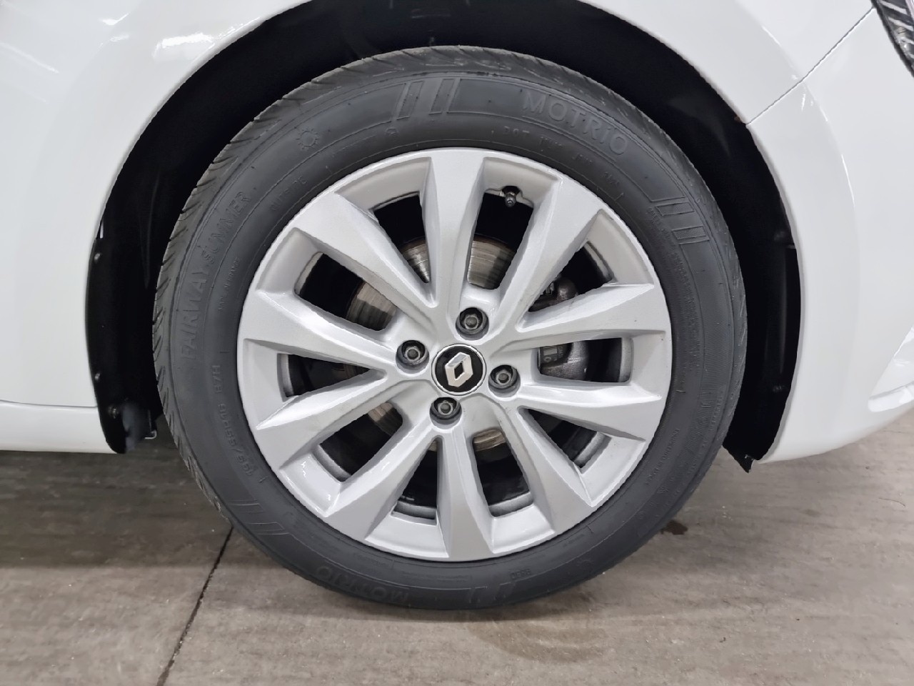 Renault Clio Zen TCe 74 kW (100 CV) GLP - 10