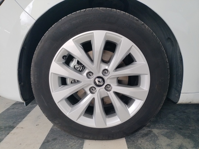 Renault Clio Zen E-Tech Híbrido 103 kW (140 CV) - 10 Renault Clio Zen E-Tech Híbrido 103 kW (140 CV) - 10