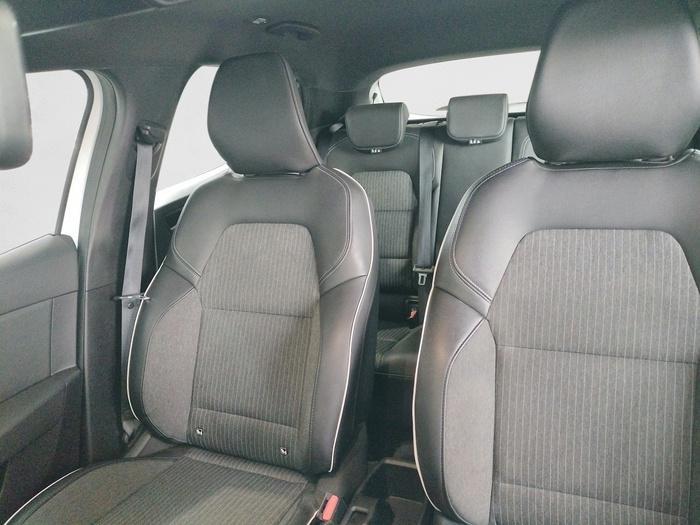 Renault Clio Zen E-Tech Híbrido 103 kW (140 CV) - 13 Renault Clio Zen E-Tech Híbrido 103 kW (140 CV) - 13