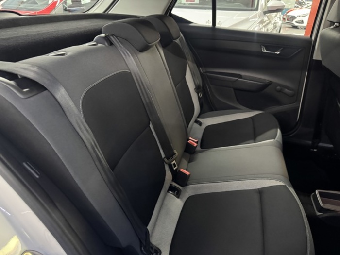 SkodaFabia 1.0 MPI Active 55 kW (75 CV) Vehículo usado en Barcelona - 8 SkodaFabia 1.0 MPI Active 55 kW (75 CV) Vehículo usado en Barcelona - 8