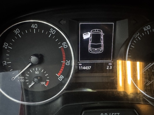 SkodaFabia 1.0 MPI Active 55 kW (75 CV) Vehículo usado en Barcelona - 16