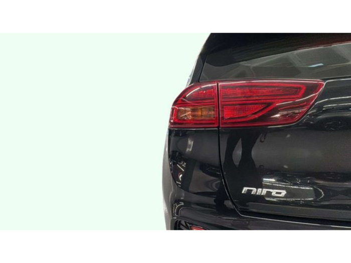 KiaNiro 1.6 GDi HEV Híbrido Drive 104 kW (141 CV) Vehículo usado en Barcelona - 21 KiaNiro 1.6 GDi HEV Híbrido Drive 104 kW (141 CV) Vehículo usado en Barcelona - 21