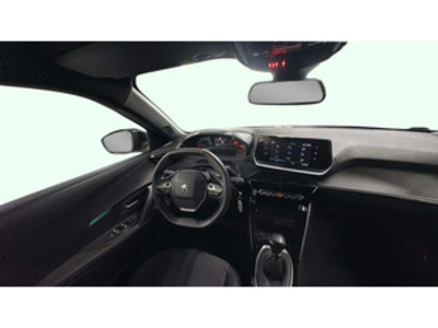 Peugeot 2008 PureTech 100 S&S Allure 75 kW (100 CV) Peugeot 2008 PureTech 100 S&S Allure 75 kW (100 CV)