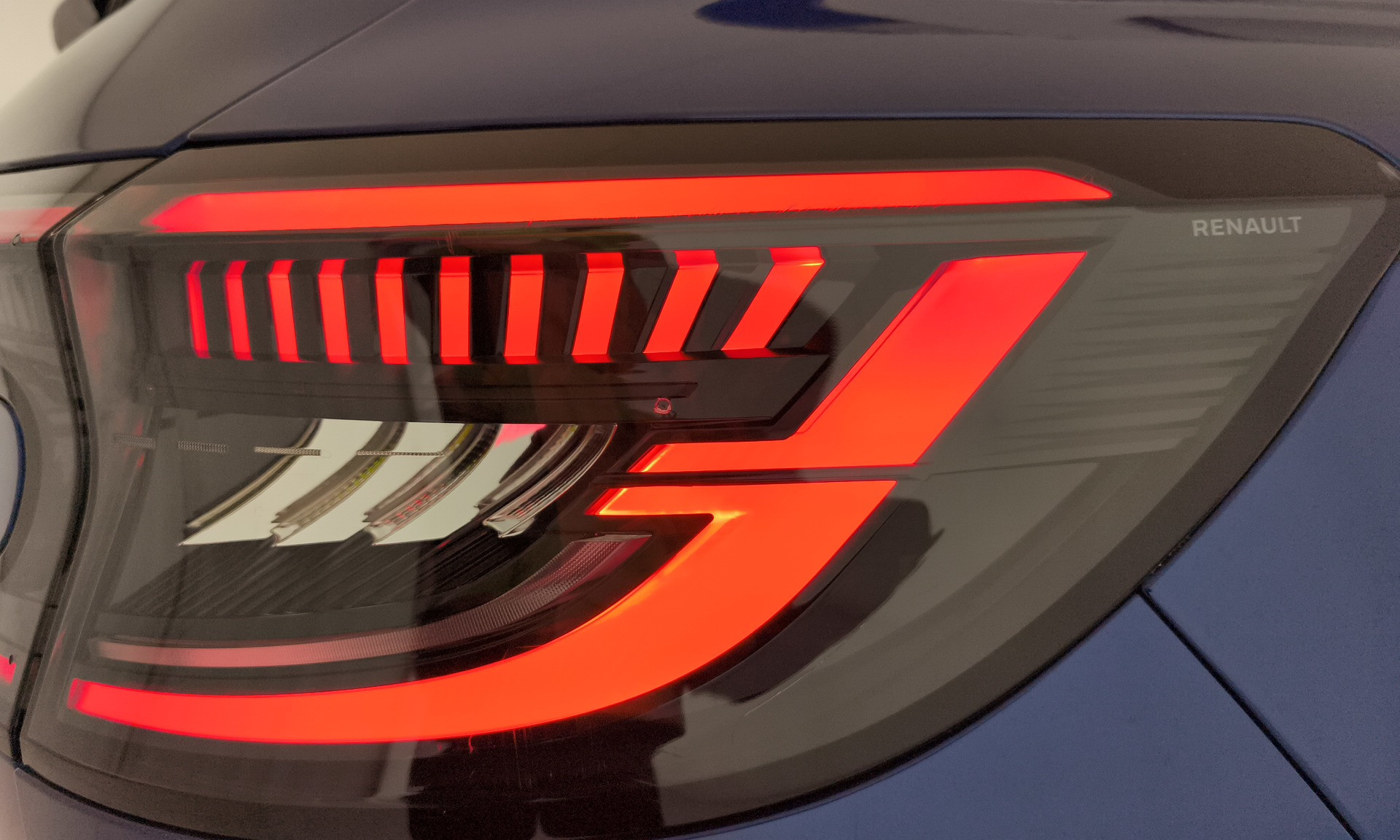 Renault Austral Techno E-Tech Full Hybrid 147 kW (200 CV) - 8