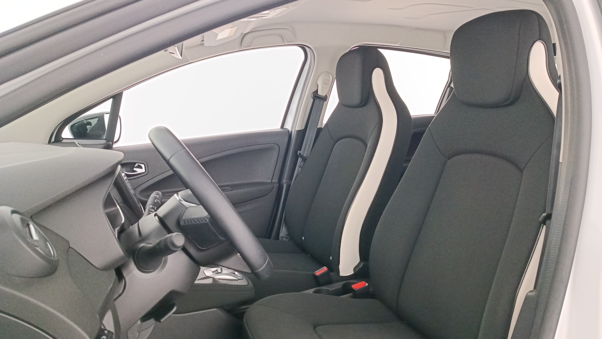 Renault Zoe Intens 80 kW R110 Batería 50kWh 79 kW (108 CV) - 12