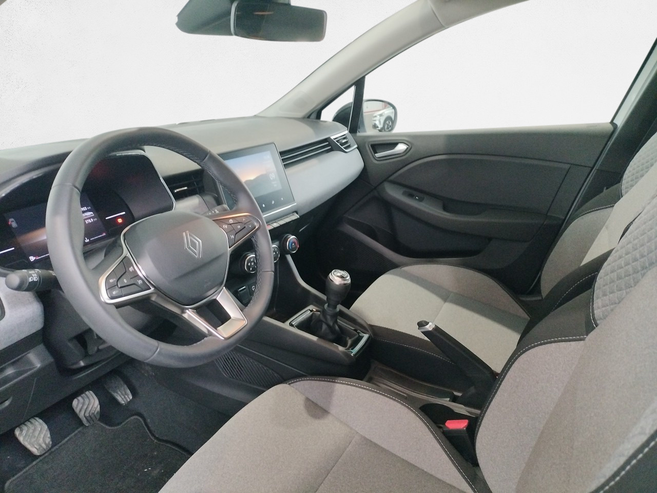 Renault Clio Eco-G 100 GLP Evolution 74 kW (100 CV) - 4