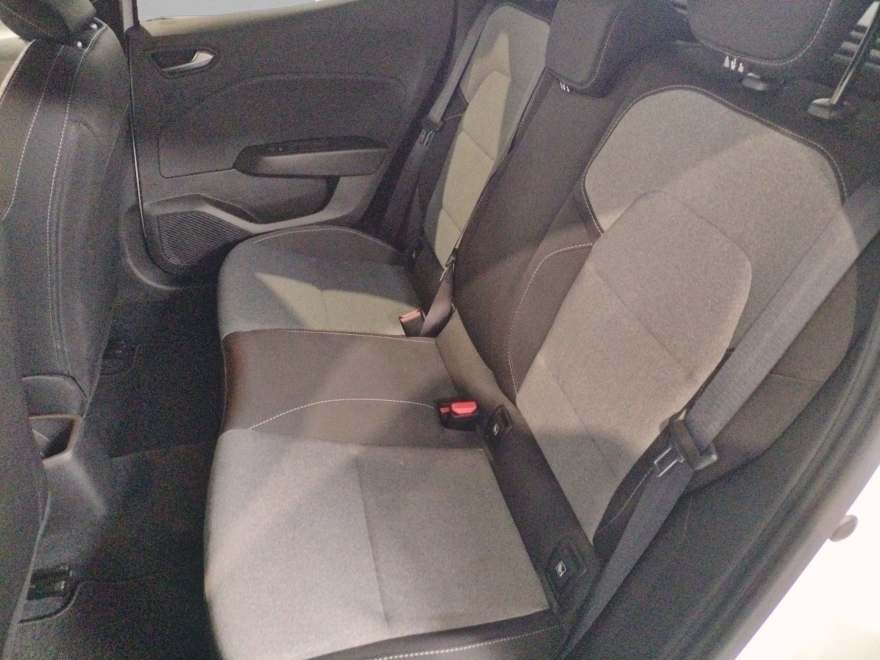 Renault Clio Eco-G 100 GLP Evolution 74 kW (100 CV) - 9